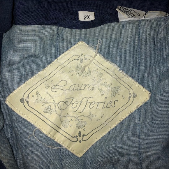 Oversized Jacket - Picture 2 of 3